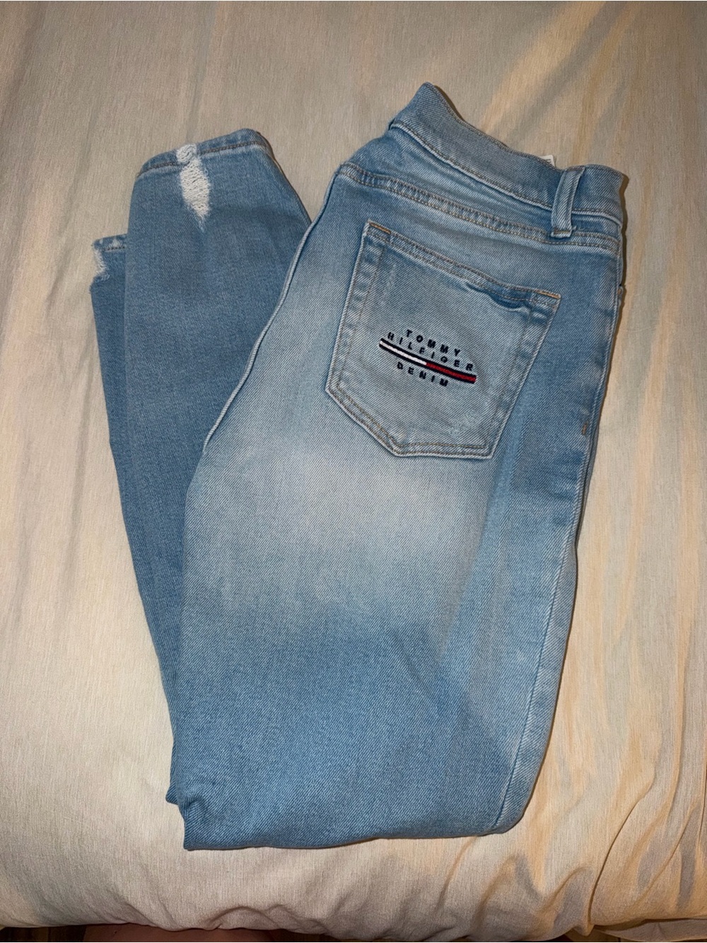 Tommy Hilfiger Light Wash Women's Jeggings with Back-Pocket Logo